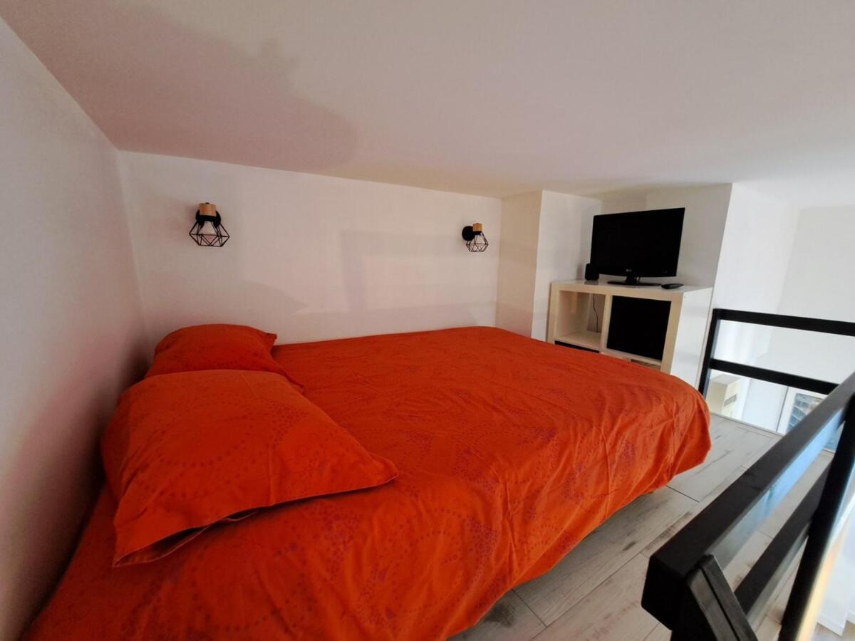 Studio Cosy Entierement Renove A Deux Pas De Lyon Fontaines-sur-Saone Exterior foto